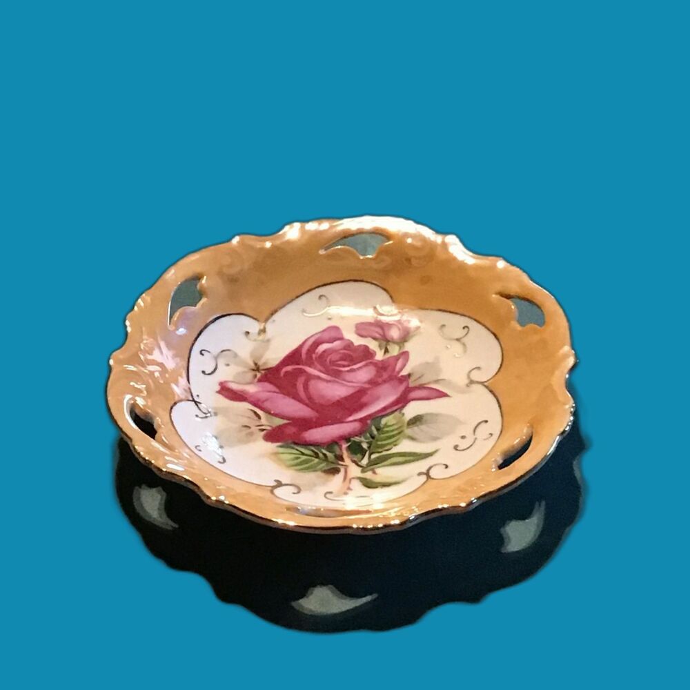 1950's-1960's Peach Luster Reticulated Decorative Bowl with Gold trim